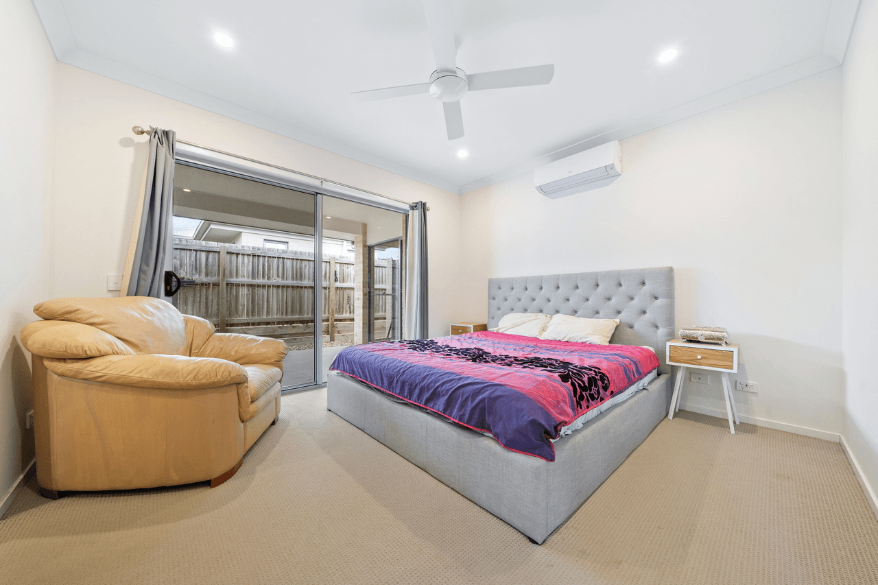 77 Sanctuary Parkway, WATERFORD, QLD 4133