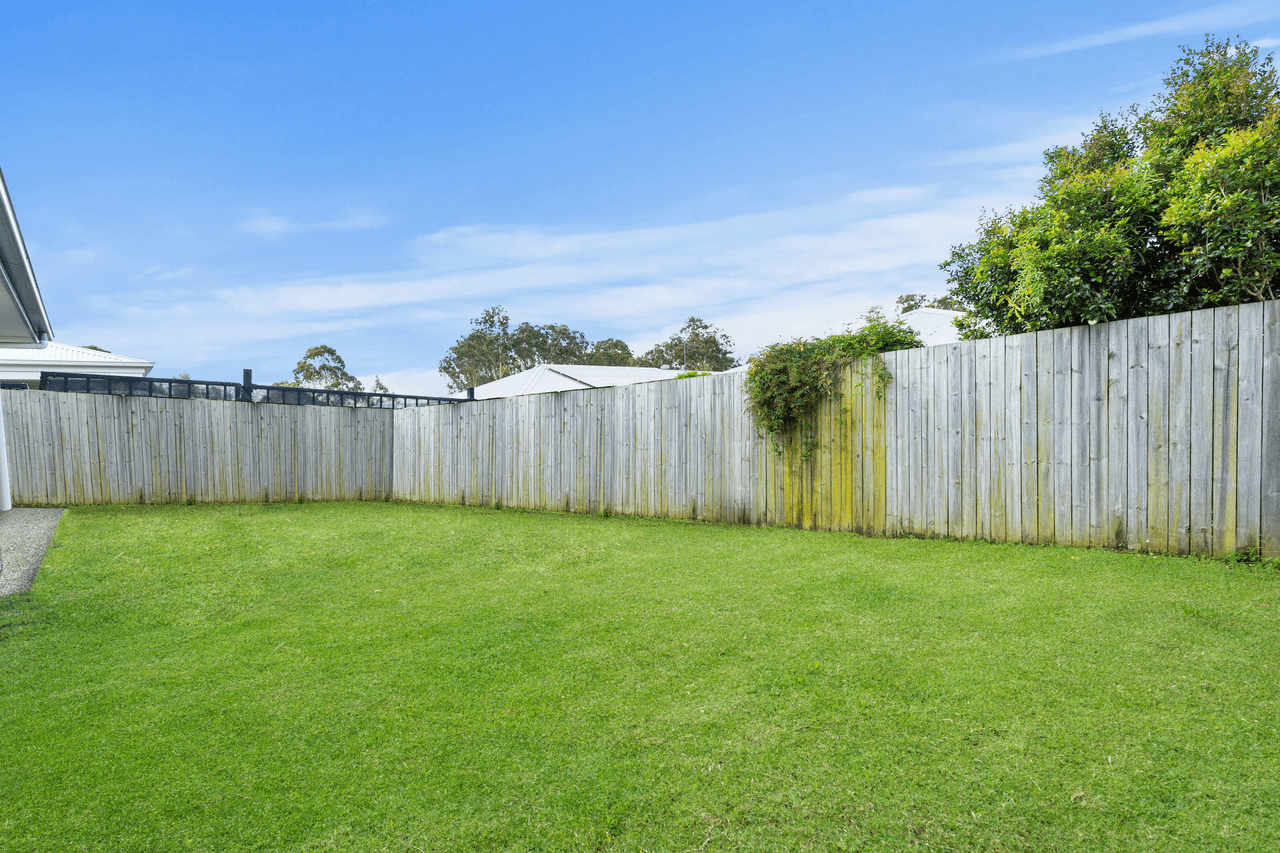 77 Sanctuary Parkway, WATERFORD, QLD 4133