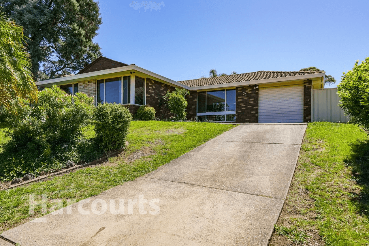 32 Trotwood Avenue, Ambarvale, NSW 2560