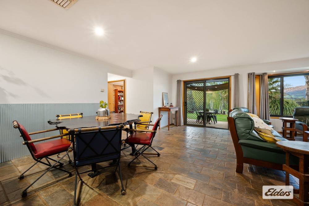 4 Crystal Creek Lane, Yackandandah, VIC 3749