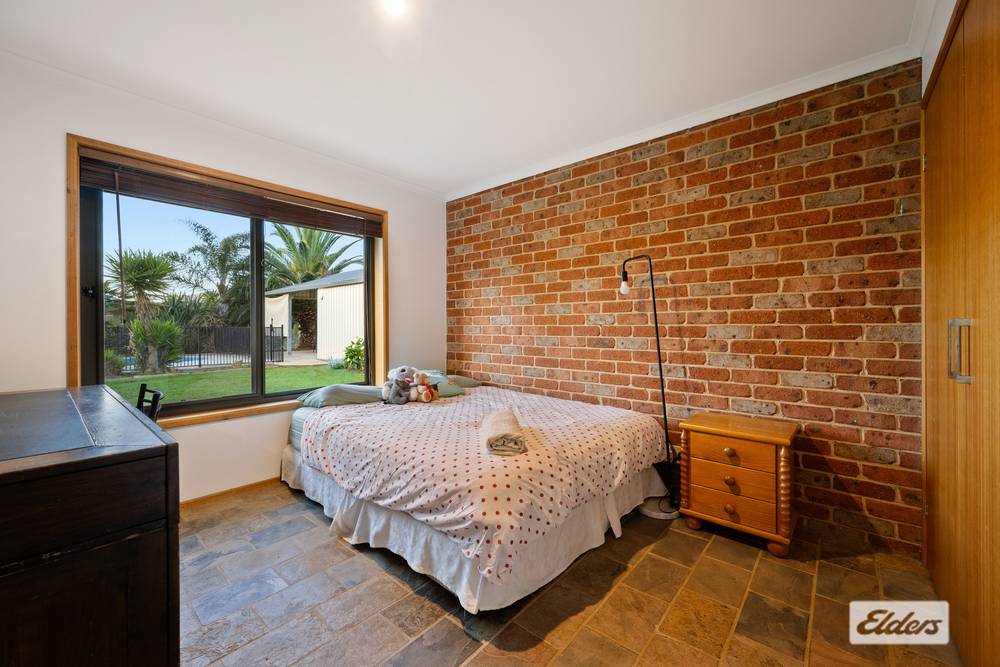 4 Crystal Creek Lane, Yackandandah, VIC 3749