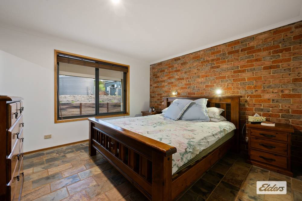4 Crystal Creek Lane, Yackandandah, VIC 3749