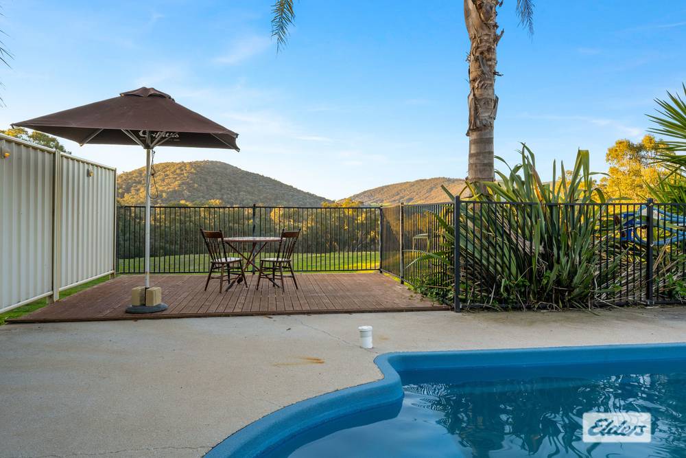 4 Crystal Creek Lane, Yackandandah, VIC 3749