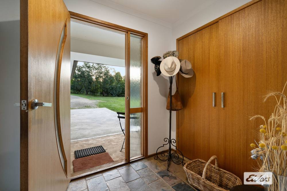 4 Crystal Creek Lane, Yackandandah, VIC 3749