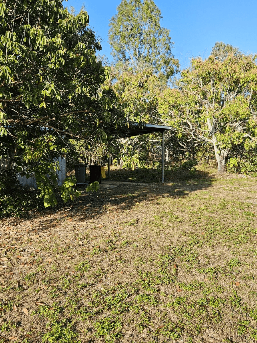 401 Midge Point Rd, BLOOMSBURRY, QLD 4799