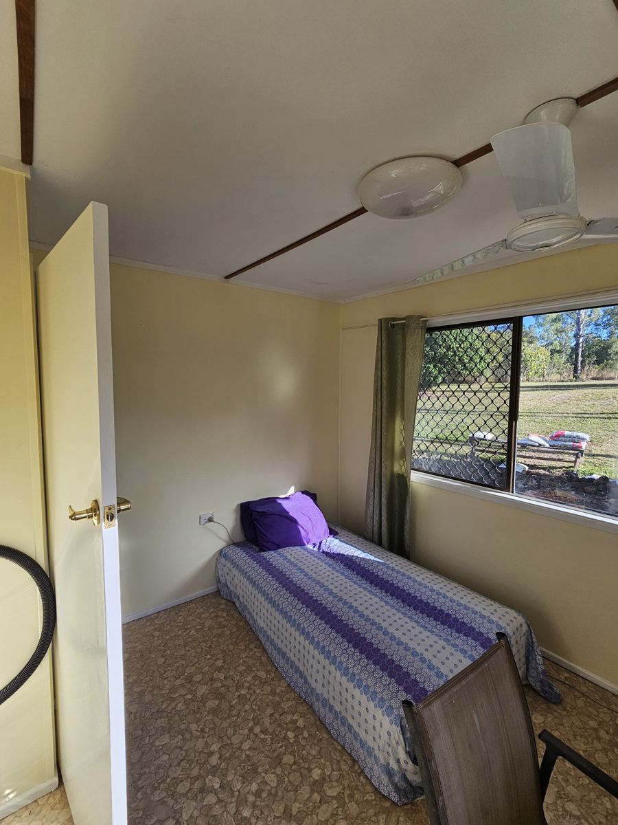 401 Midge Point Rd, Bloomsburry, QLD 4799
