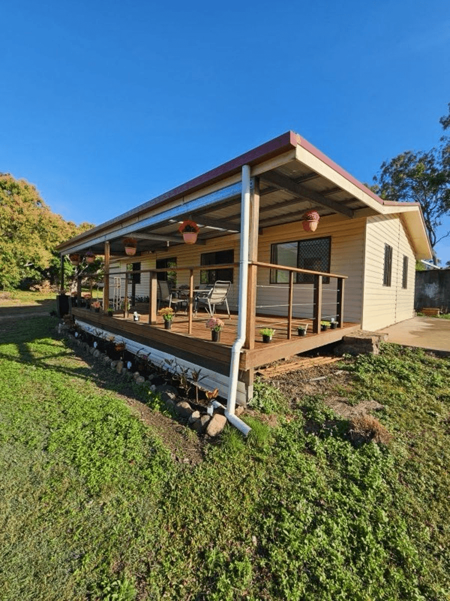 401 Midge Point Rd, BLOOMSBURRY, QLD 4799