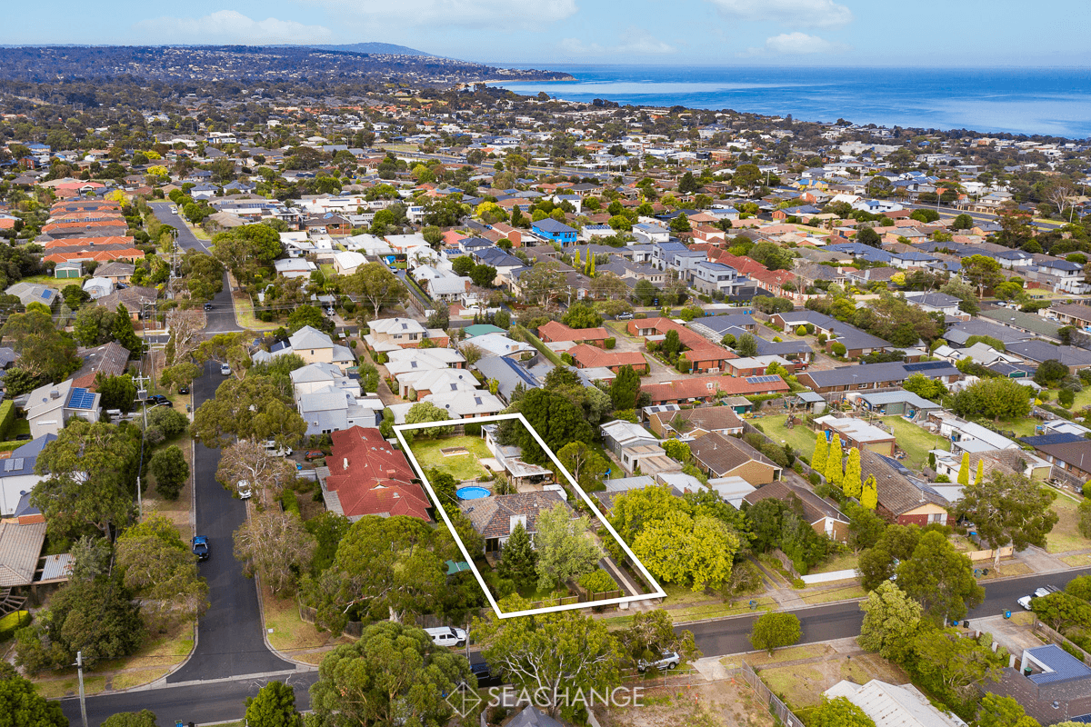 24 Alameda Avenue, MORNINGTON, VIC 3931