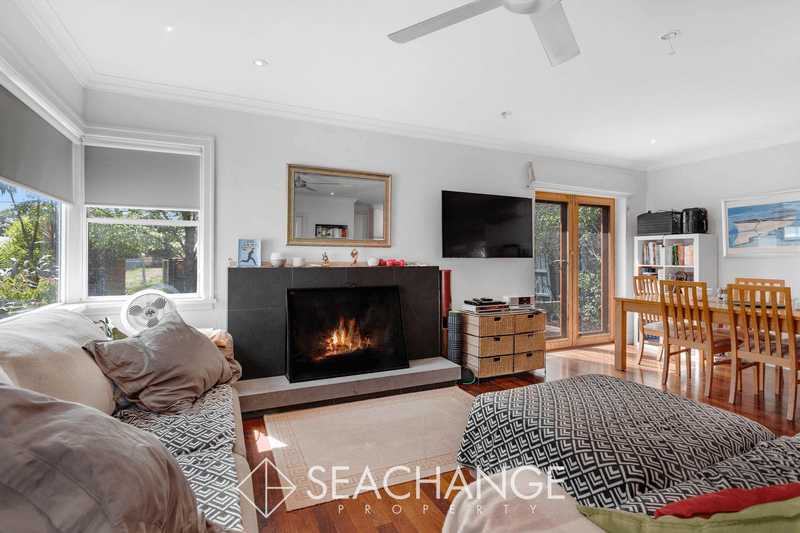 24 Alameda Avenue, MORNINGTON, VIC 3931