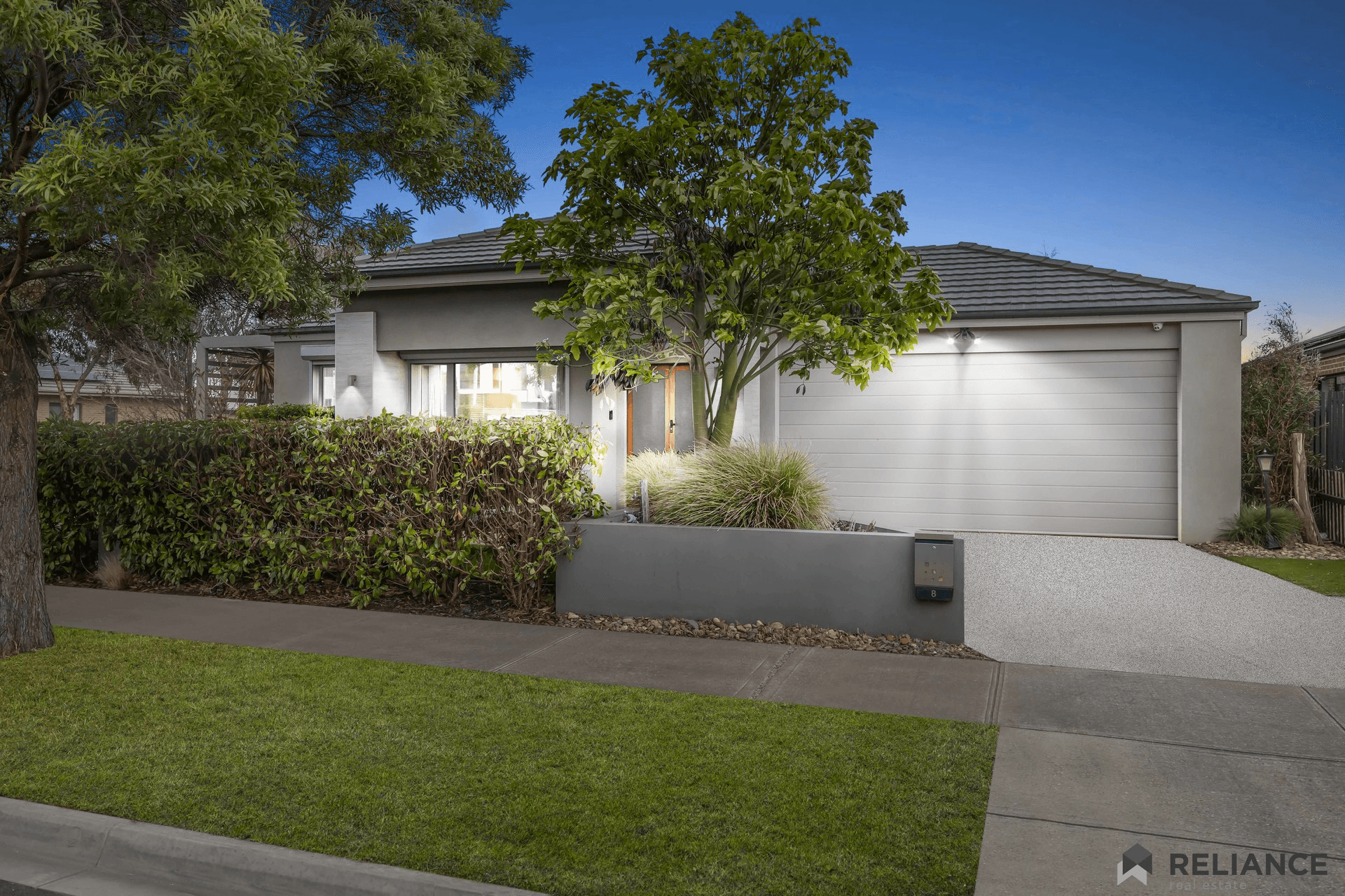 8 Ladbroke Street, Strathtulloh, VIC 3338