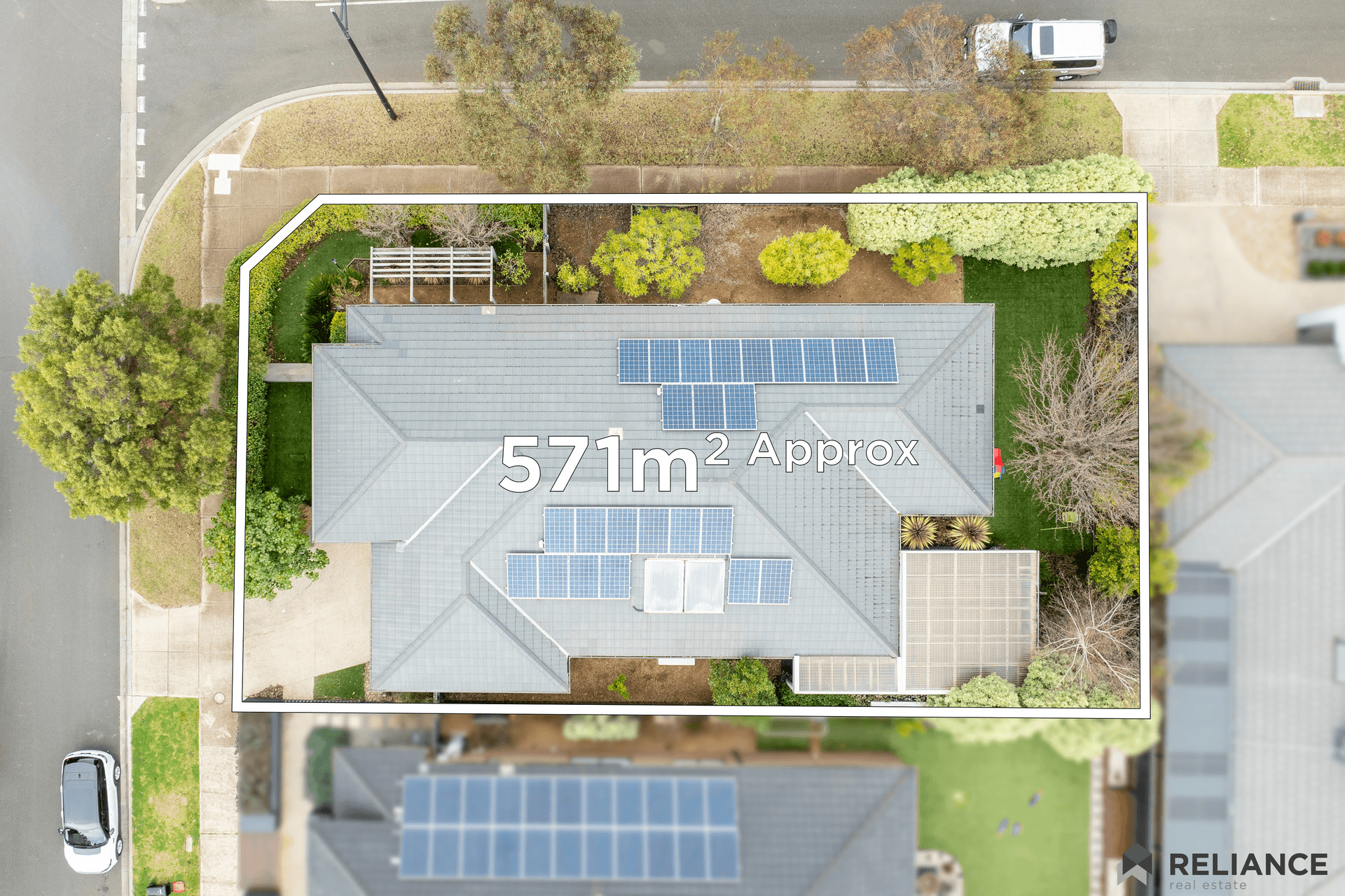 8 Ladbroke Street, Strathtulloh, VIC 3338