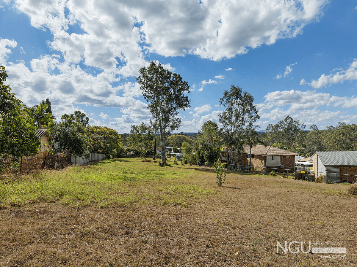 64 William Street West, Coalfalls, QLD 4305