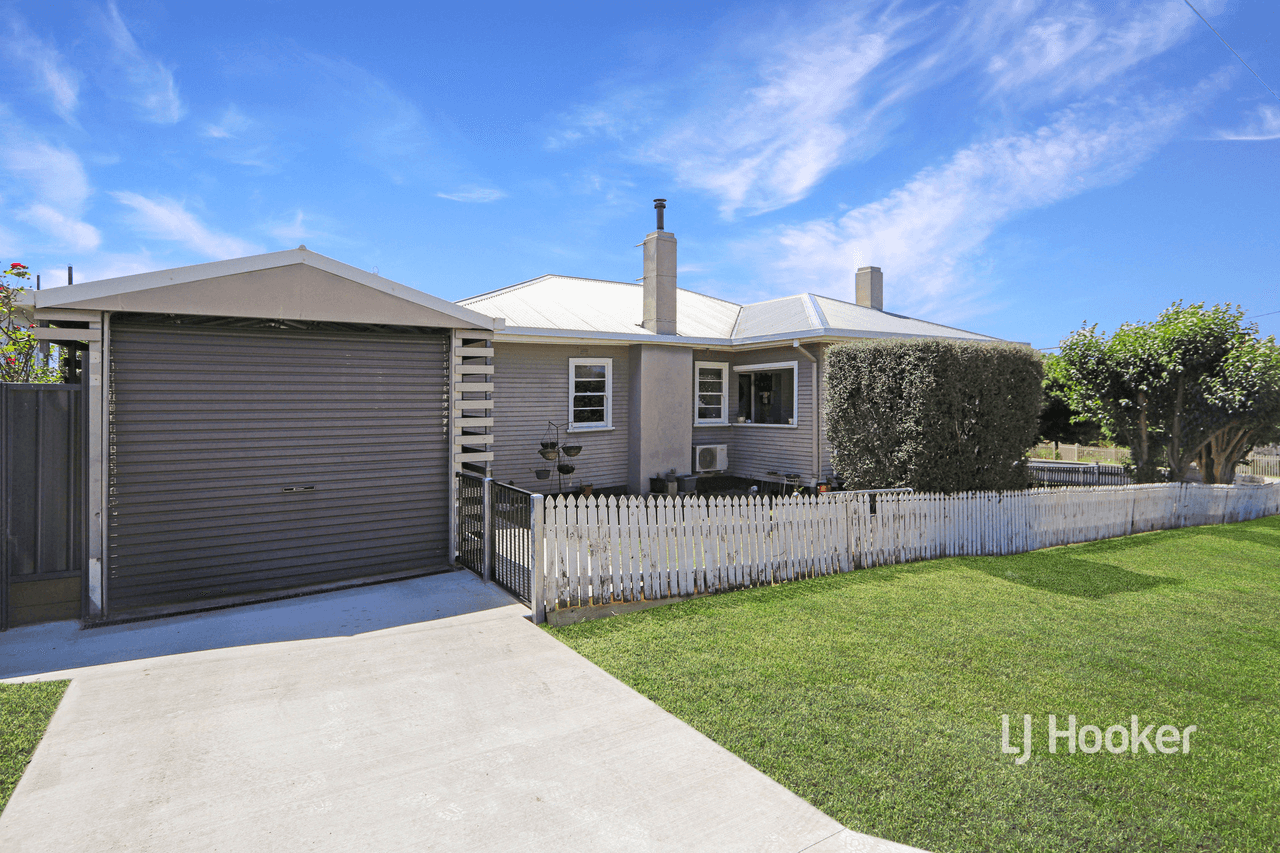 13-15 Froude Street, INVERELL, NSW 2360