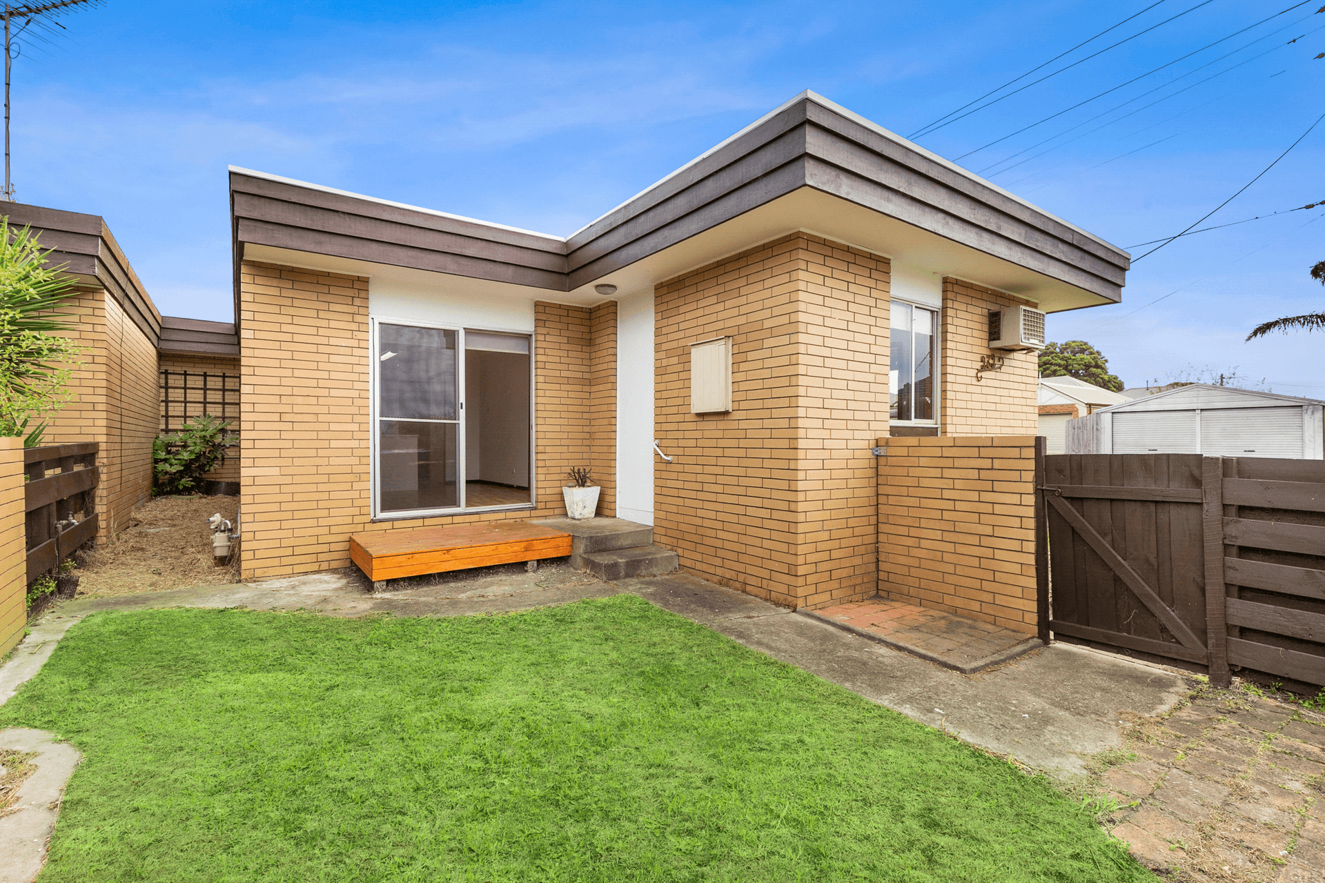 2/232 High Street, Belmont, VIC 3216