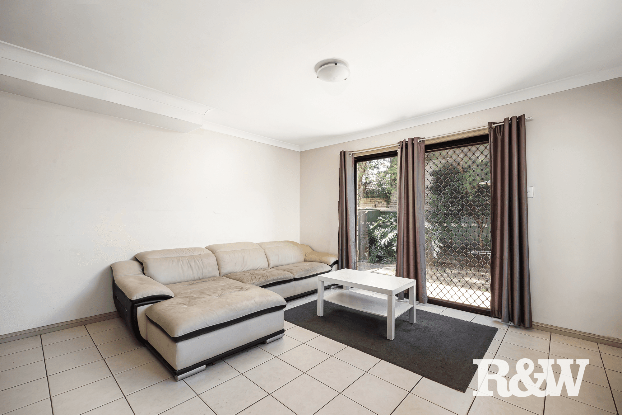 2/63 Spencer Street, ROOTY HILL, NSW 2766