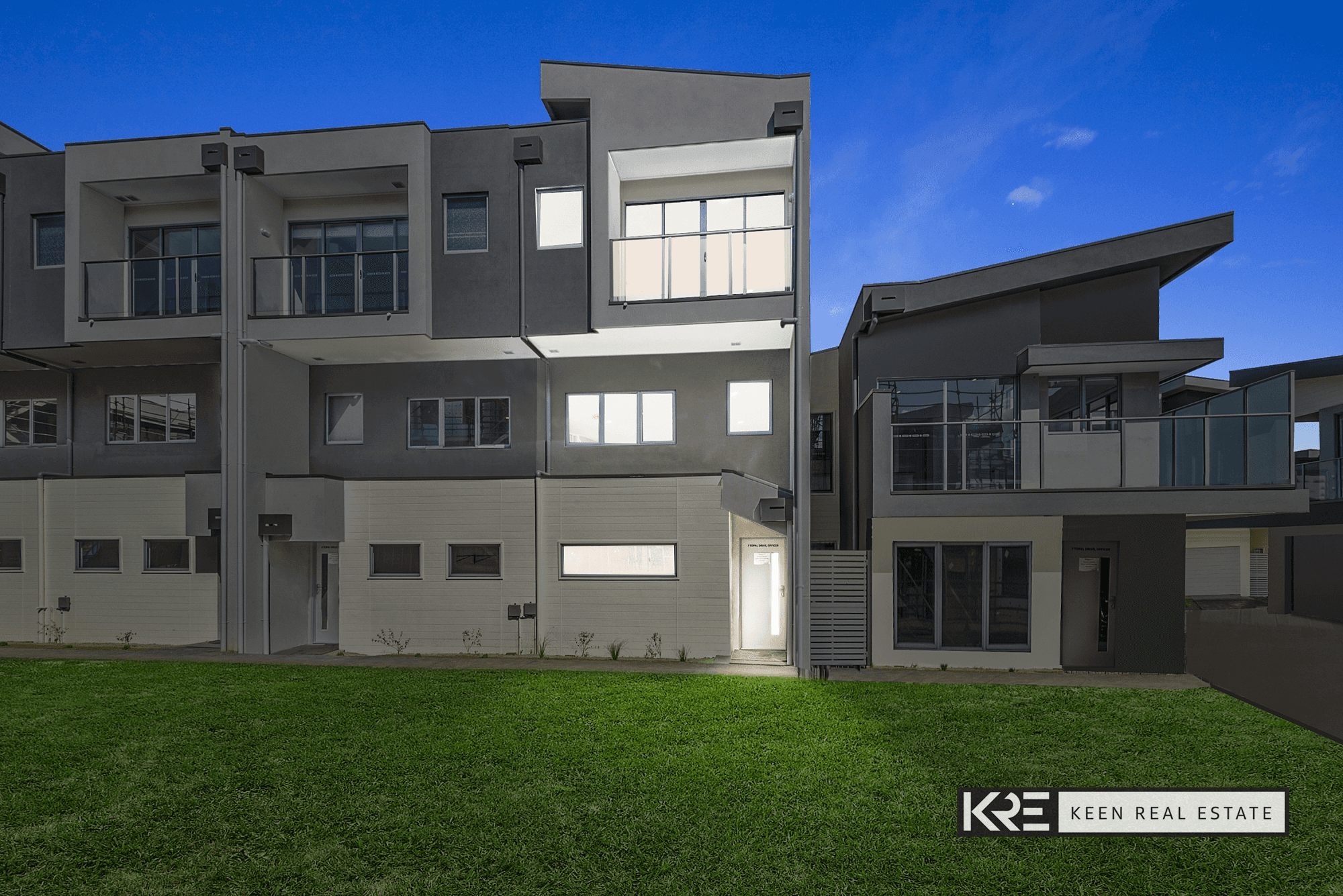 7 Topal Drive, OFFICER, VIC 3809