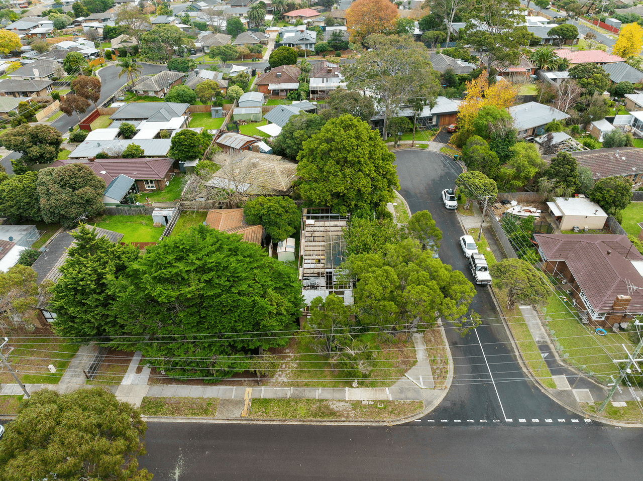 31 Henry Crescent, SEAFORD, VIC 3198