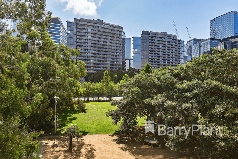 34/801 Bourke Street, Docklands, VIC 3008