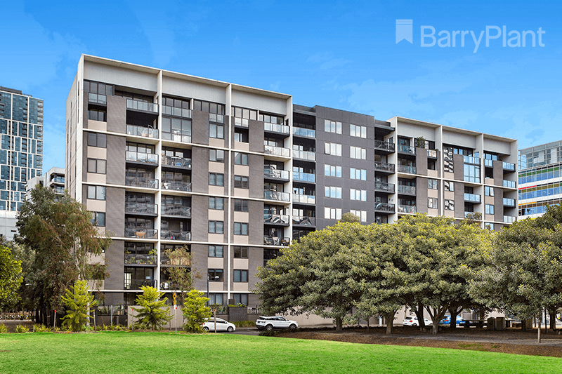 34/801 Bourke Street, Docklands, VIC 3008