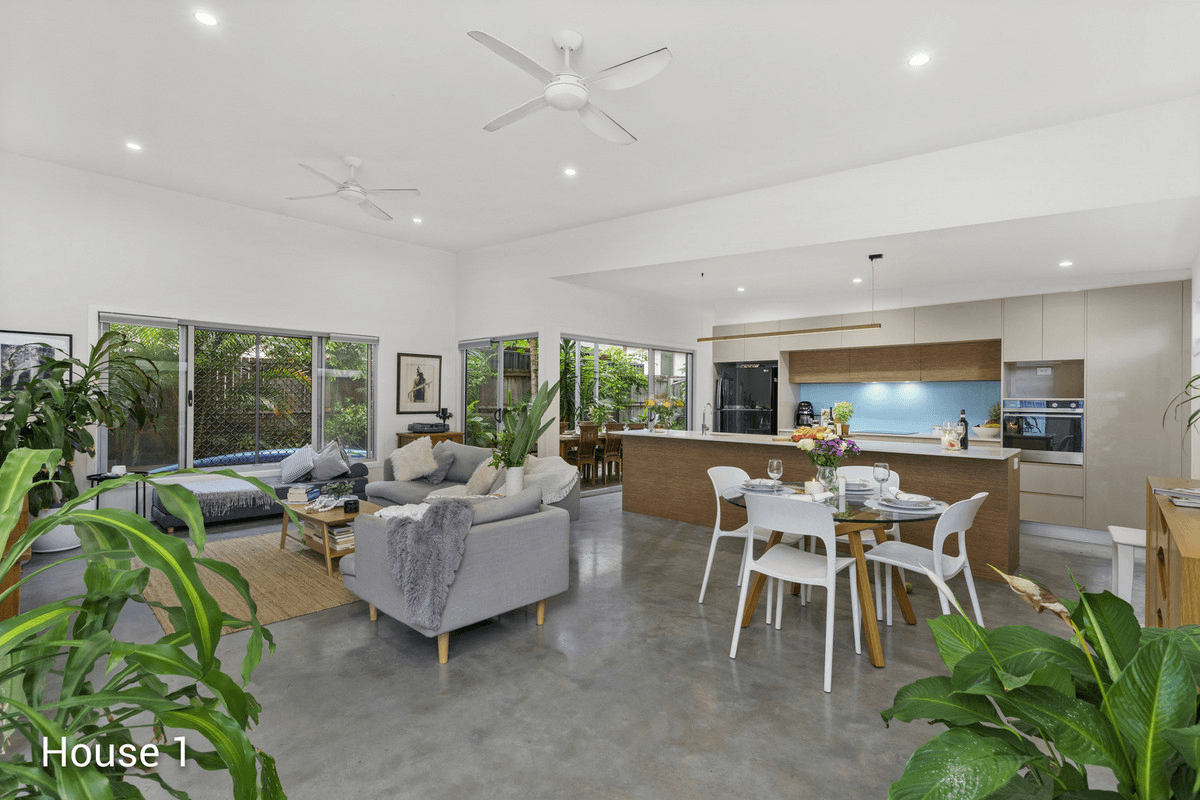 6A & 6B Christine Avenue, BURLEIGH HEADS, QLD 4220