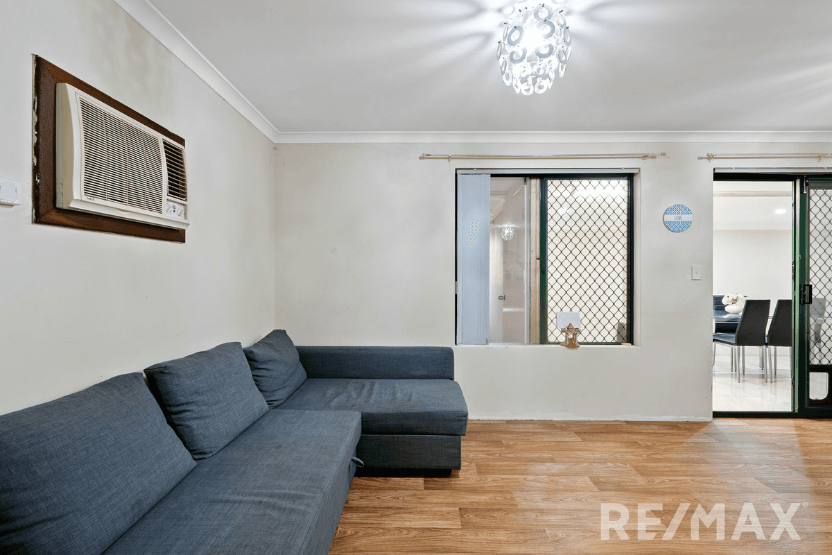 4/2 Murdoch Drive, Greenfields, WA 6210