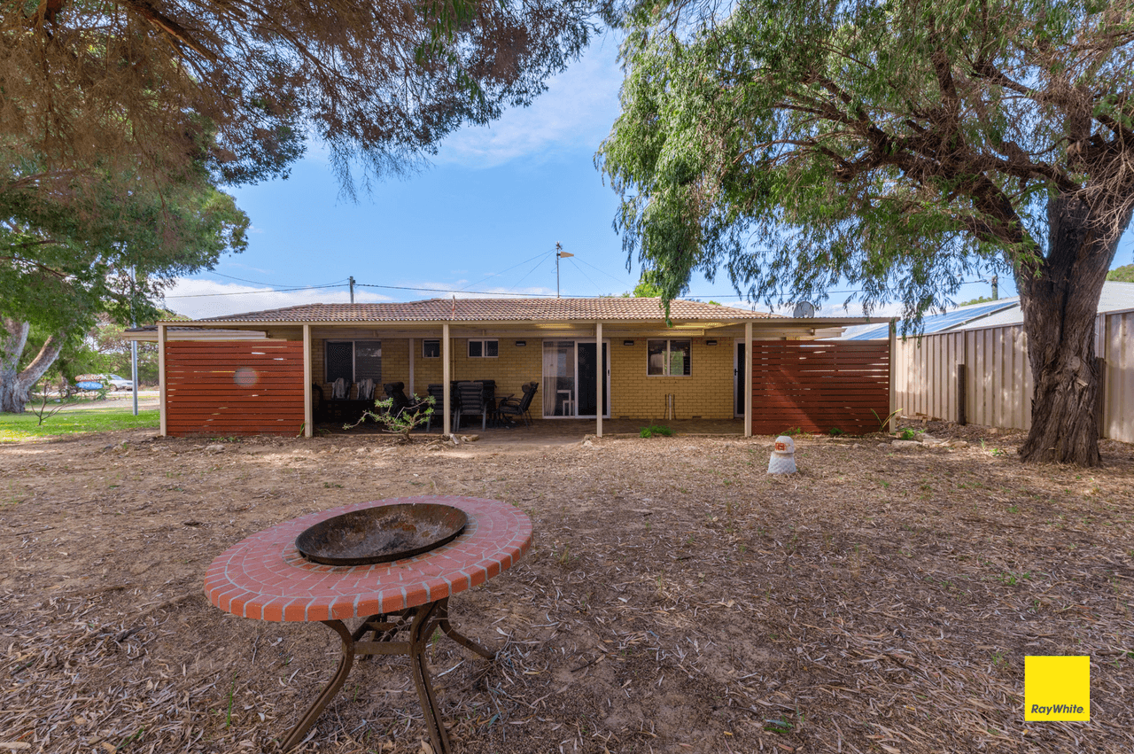 68 Bootoo Street, LANCELIN, WA 6044