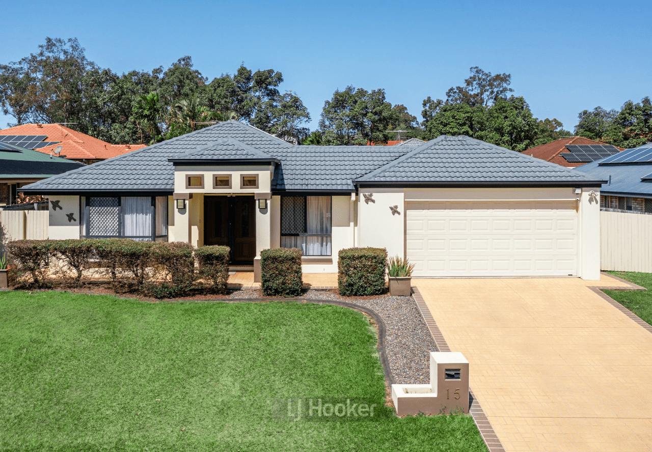 15 Mapleton Crescent, FOREST LAKE, QLD 4078