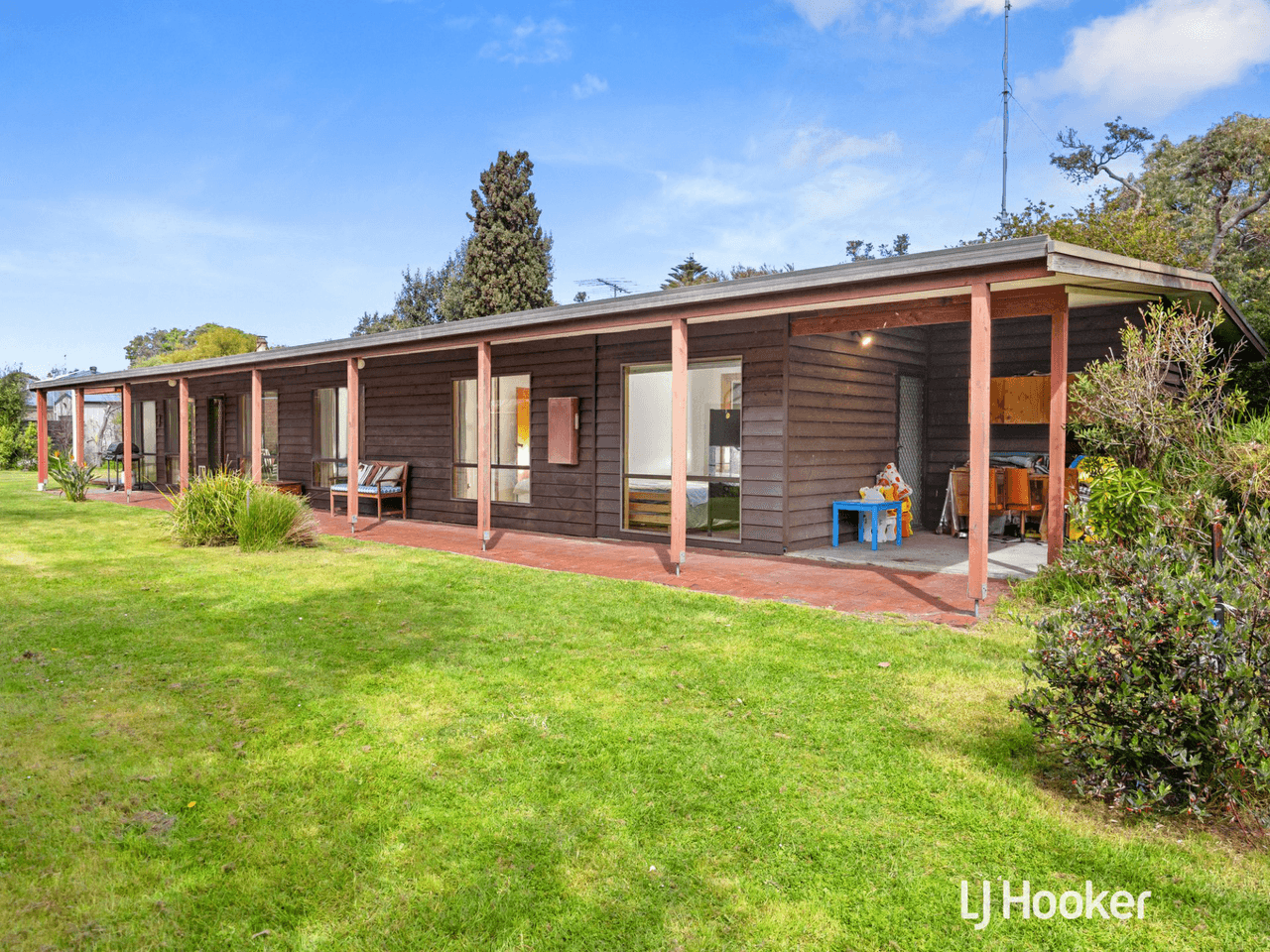 4 Florida Avenue, INVERLOCH, VIC 3996