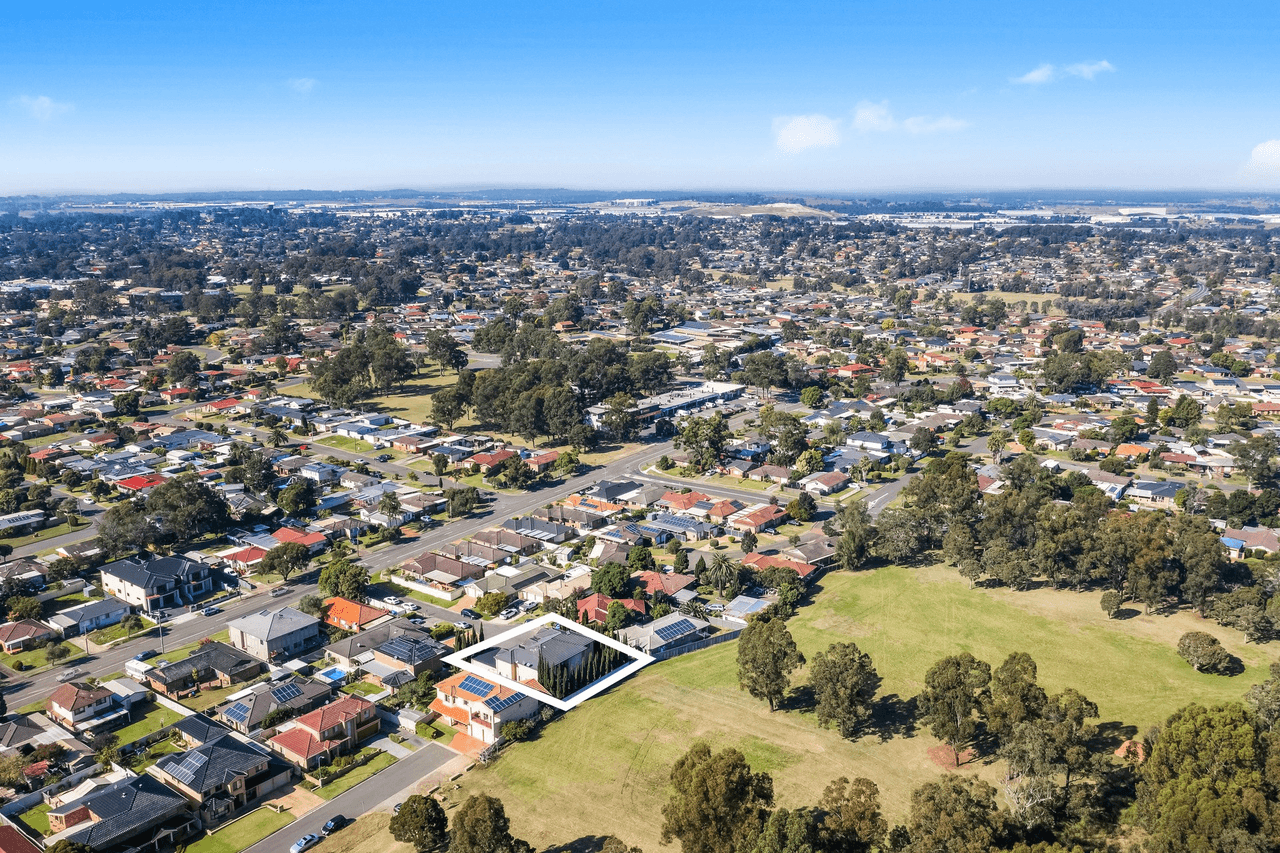 5 Galway Court, St Clair, NSW 2759