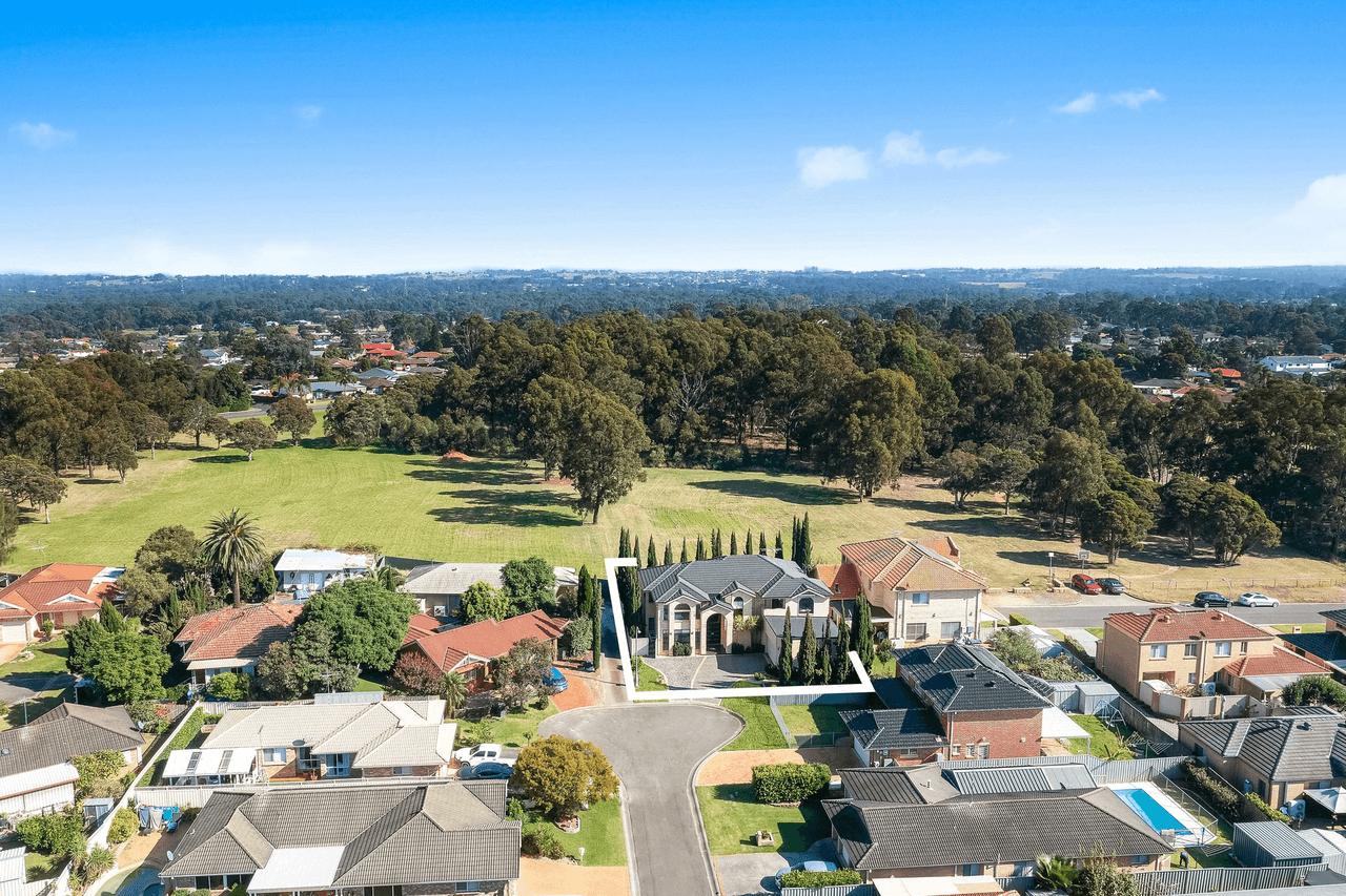 5 Galway Court, St Clair, NSW 2759