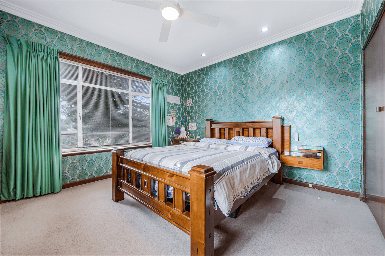 6 Winbourne Road, MOUNT WAVERLEY, VIC 3149