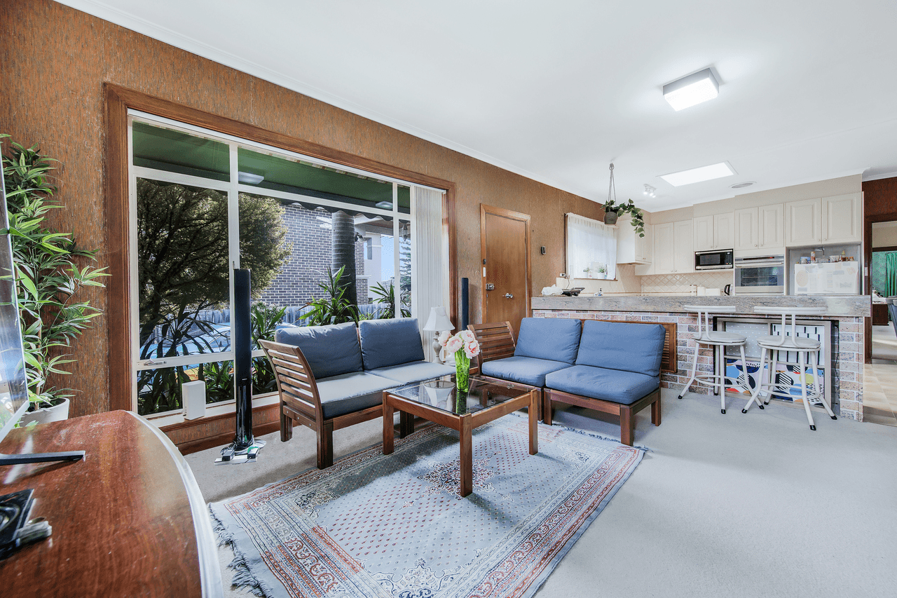 6 Winbourne Road, MOUNT WAVERLEY, VIC 3149