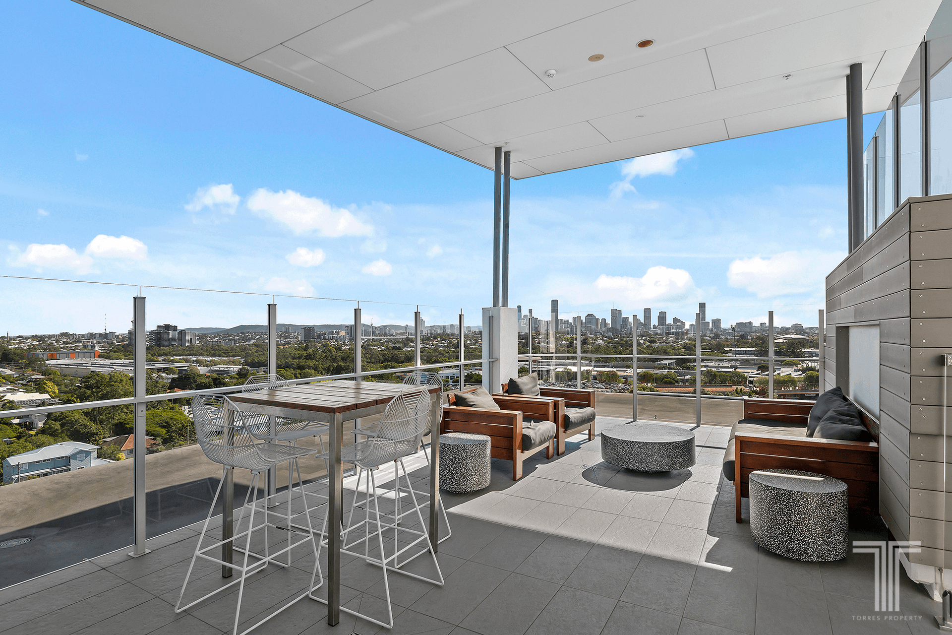 1062/123 Cavendish Road, Coorparoo, QLD 4151