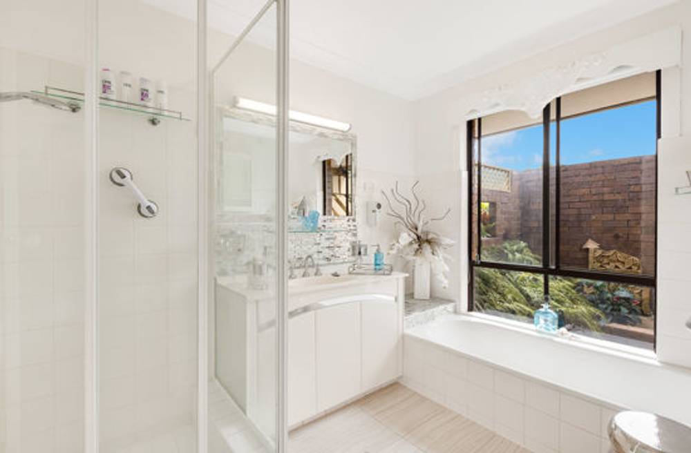 49 Jacaranda Avenue, TWEED HEADS WEST, NSW 2485