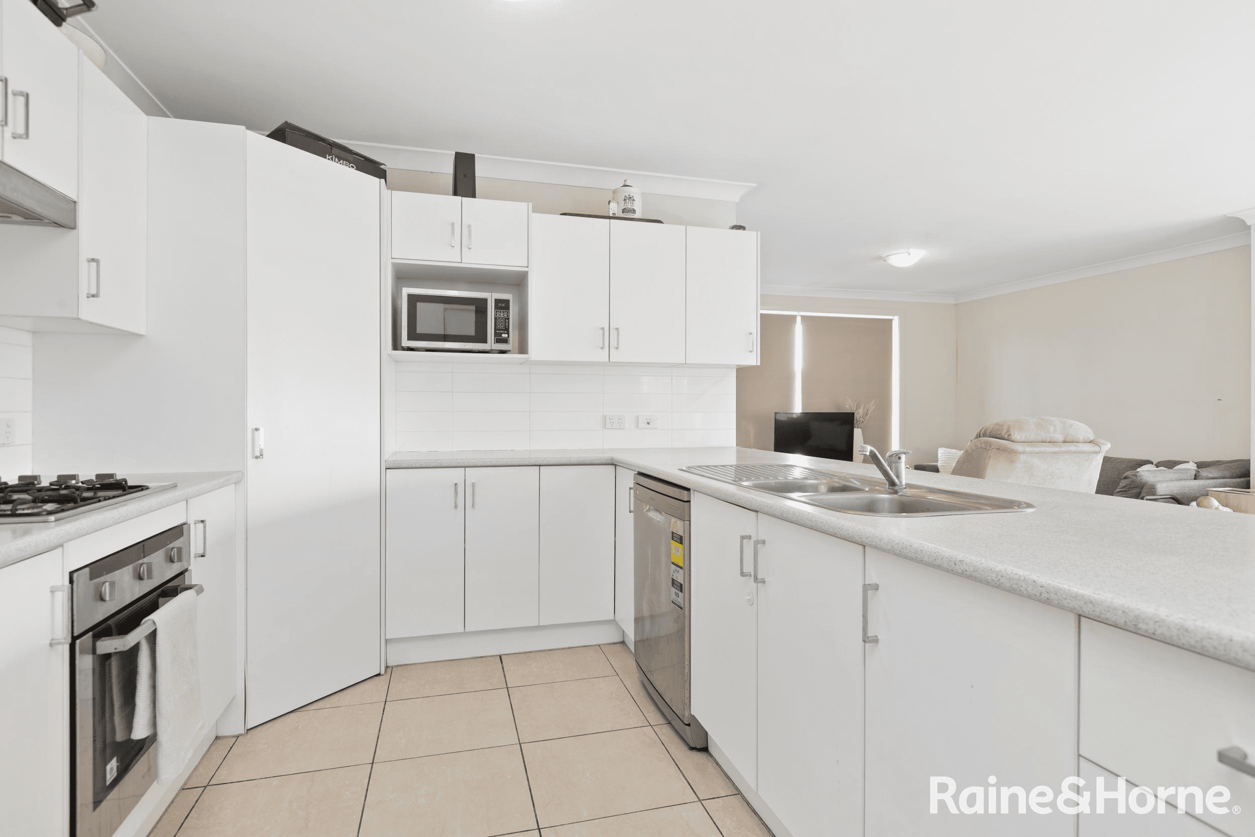 533 Oakhampton Road, ABERGLASSLYN, NSW 2320