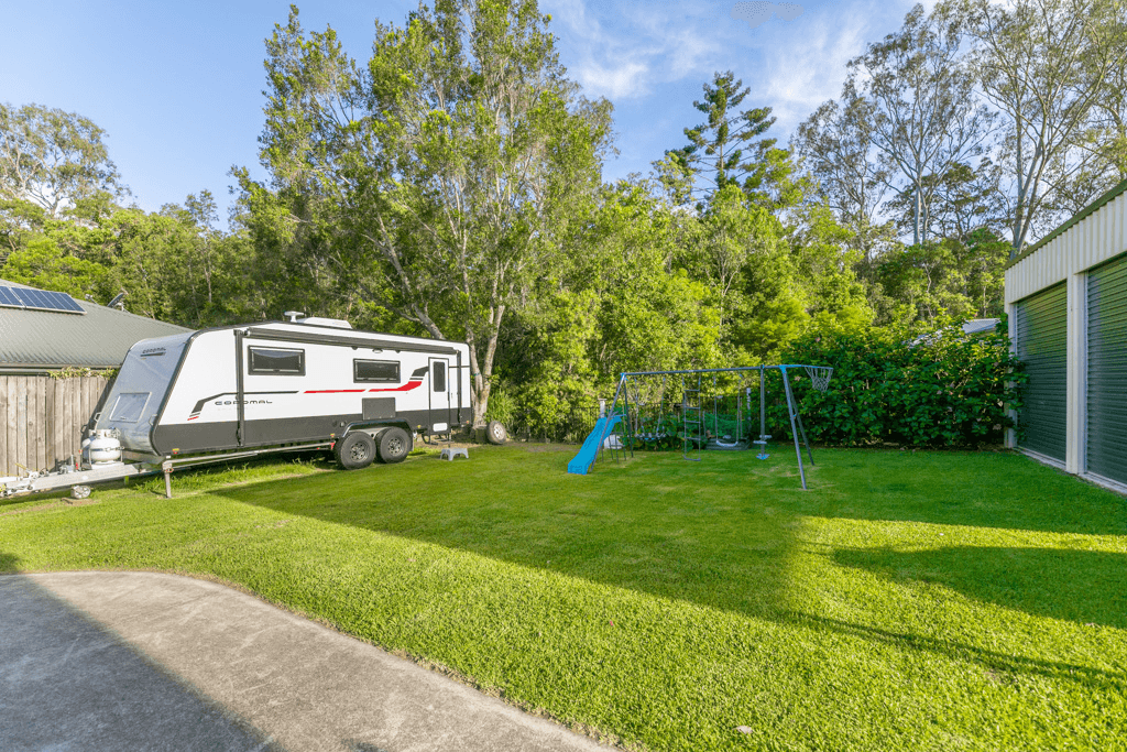 10 Dawn Court, LANDSBOROUGH, QLD 4550