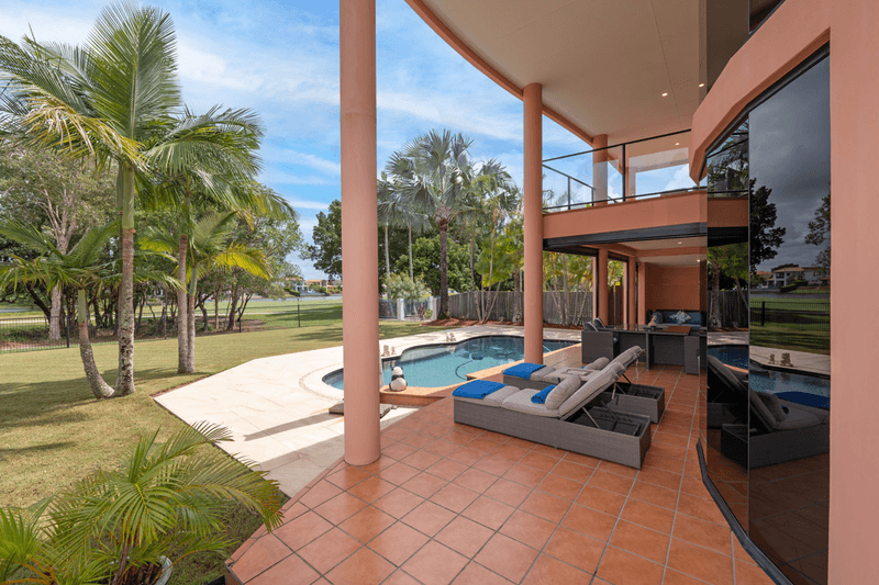 7 Midden Place, PELICAN WATERS, QLD 4551