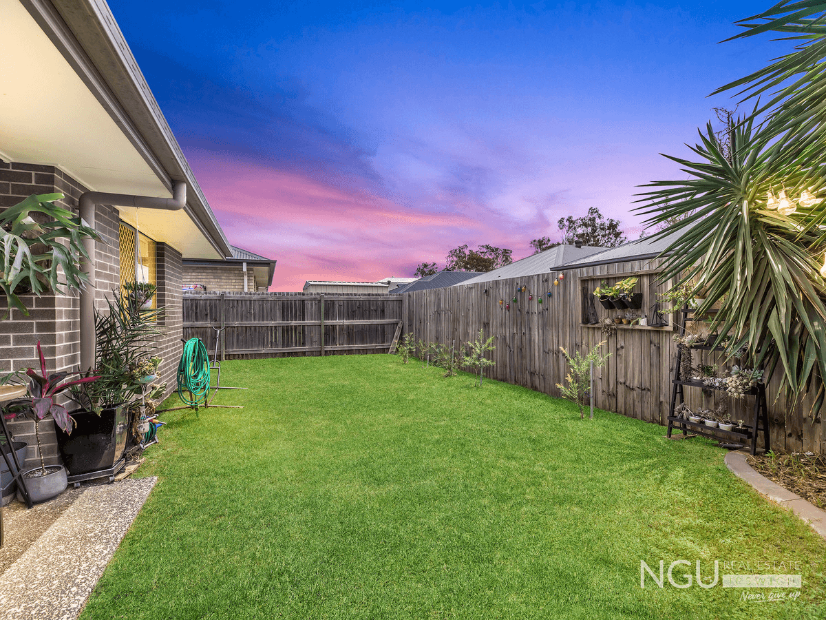 34 Waterfern Way, Ripley, QLD 4306