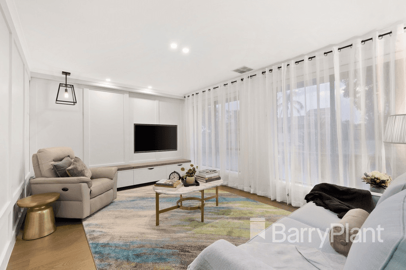 24 Lady Penrhyn Avenue, Mill Park, VIC 3082