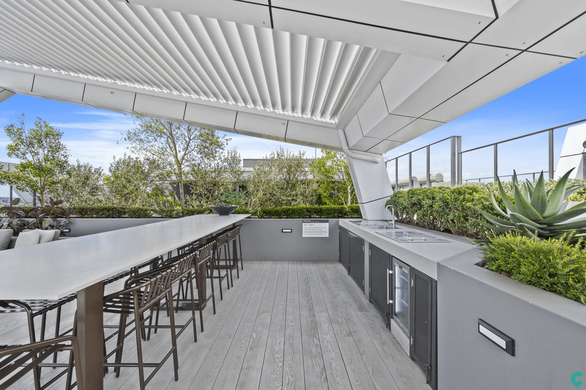 1006/14 Trafalgar Street, WOOLLOONGABBA, QLD 4102