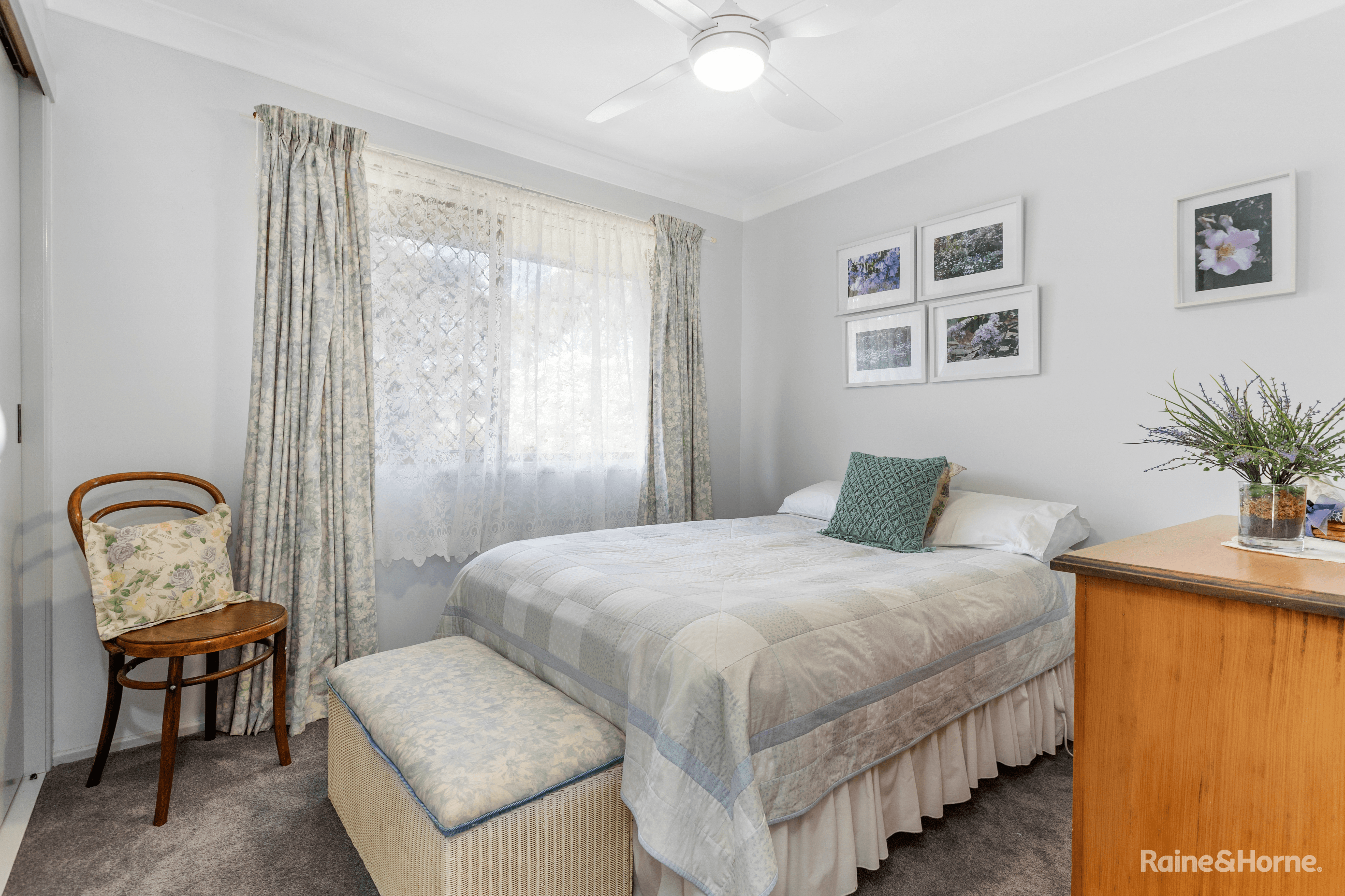 3/6  Hampton Court, POTTSVILLE, NSW 2489