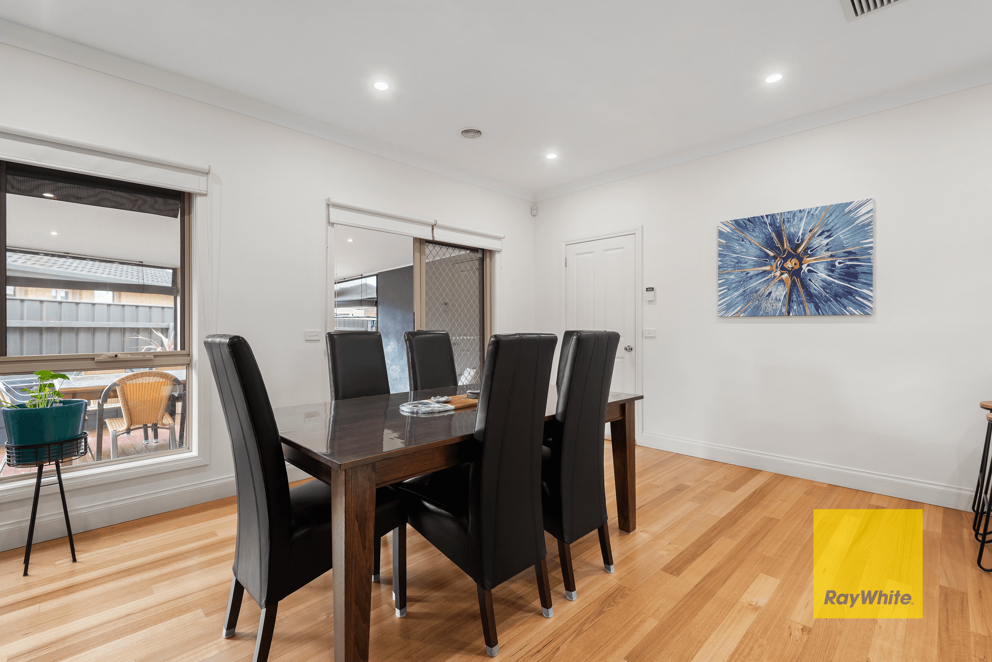 1/17 Strathire Gardens, HAMLYN HEIGHTS, VIC 3215