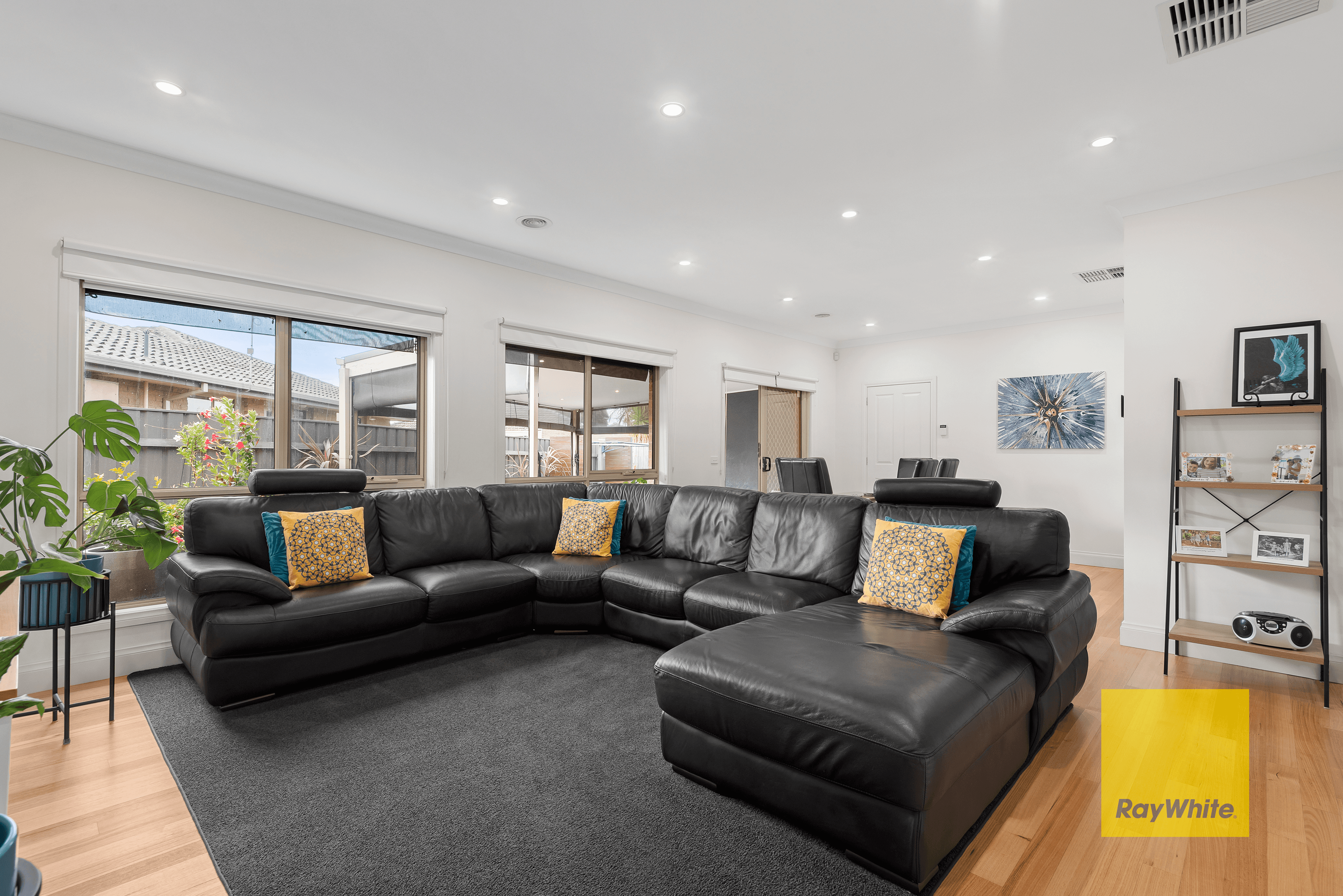 1/17 Strathire Gardens, HAMLYN HEIGHTS, VIC 3215