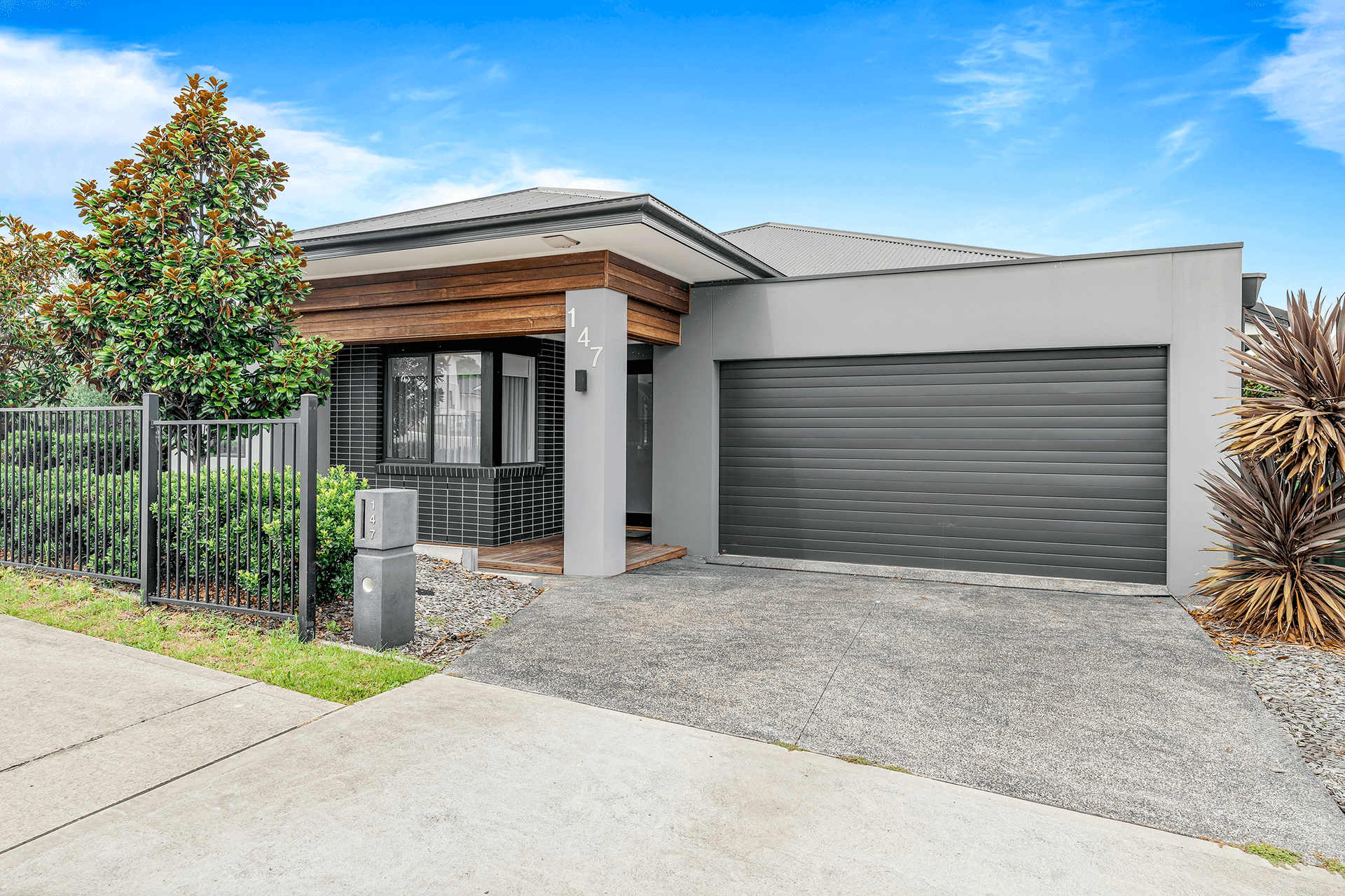 147 Warnervale Road, Hamlyn Terrace, NSW 2259