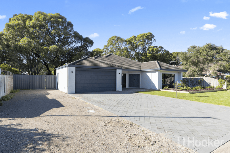 11 Carnoustie Court, YANCHEP, WA 6035