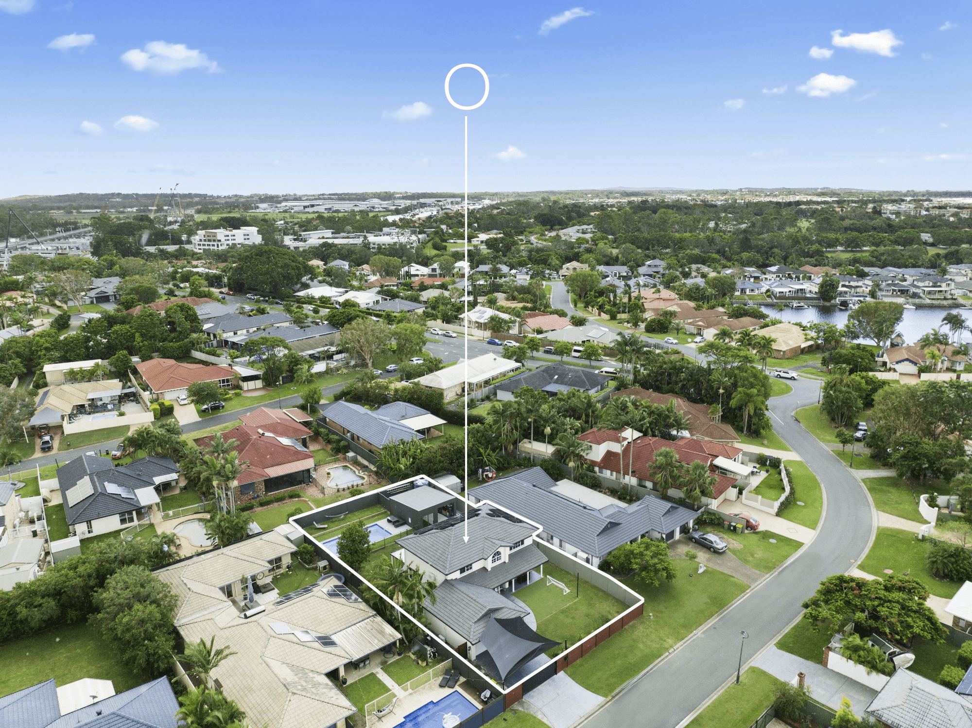 7 Lakewood Court, HELENSVALE, QLD 4212