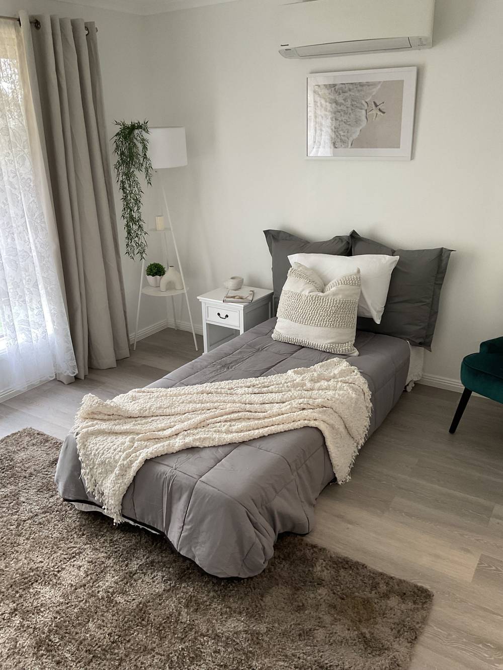 24 UPLANDS DRIVE, PARKWOOD, QLD 4214