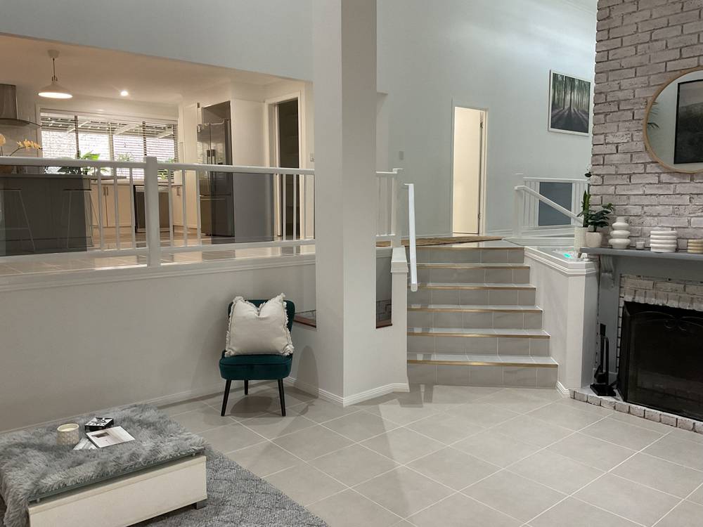 24 UPLANDS DRIVE, PARKWOOD, QLD 4214