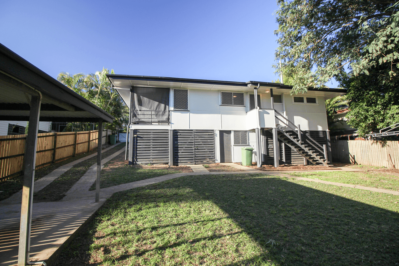 32 Coverack Street, LEICHHARDT, QLD 4305