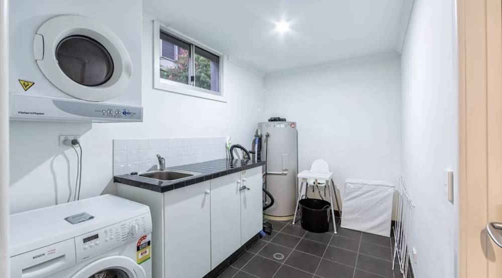 9 Barton Street, Seventeen Seventy, QLD 4677